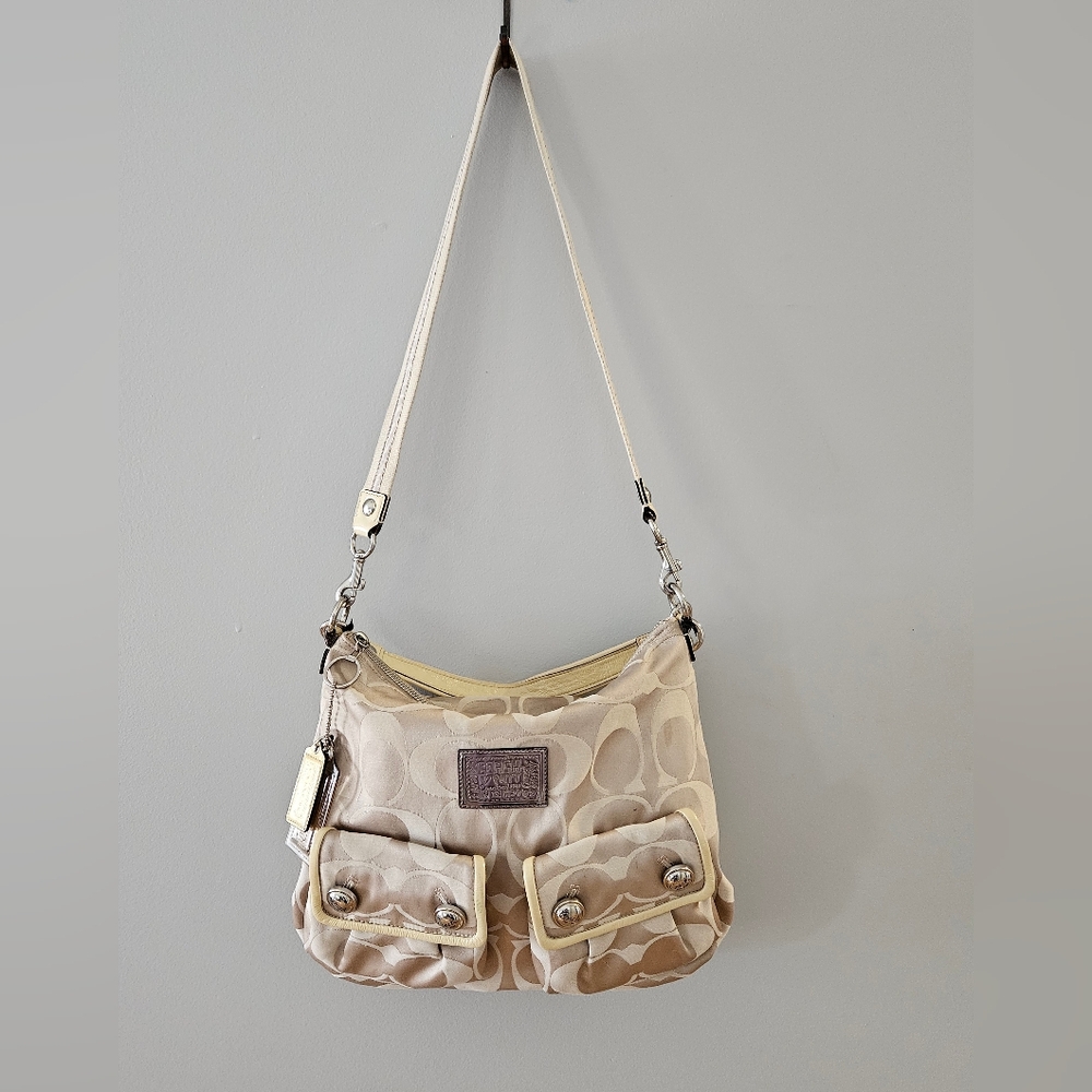Rare Coach Signature Poppy Hobo Bag 16496 in Beige/Cream with Shoulder Strap